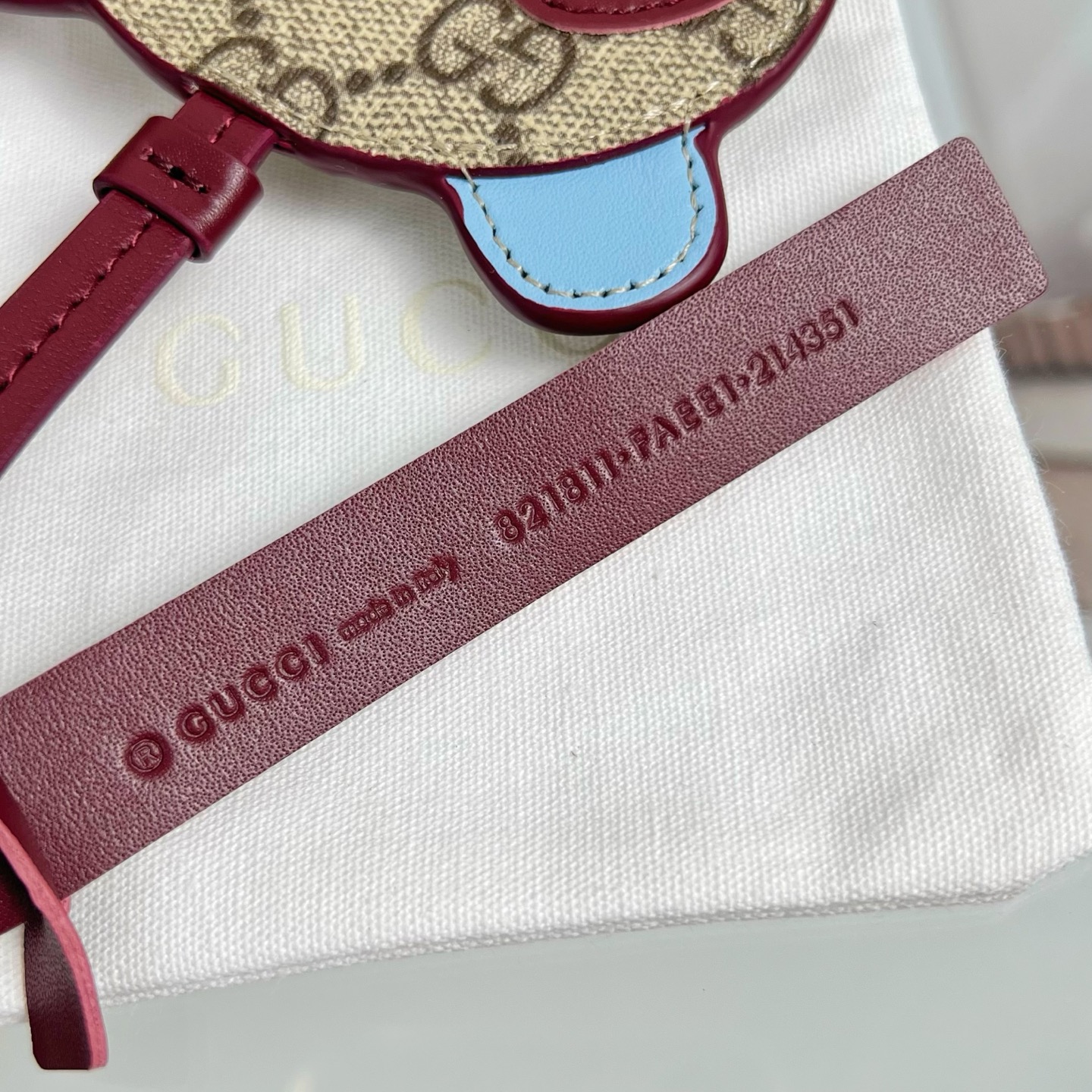 Gucci Accessories - Image 3