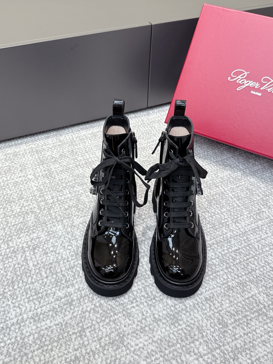 Roger Vivier ankle boots - Image 1