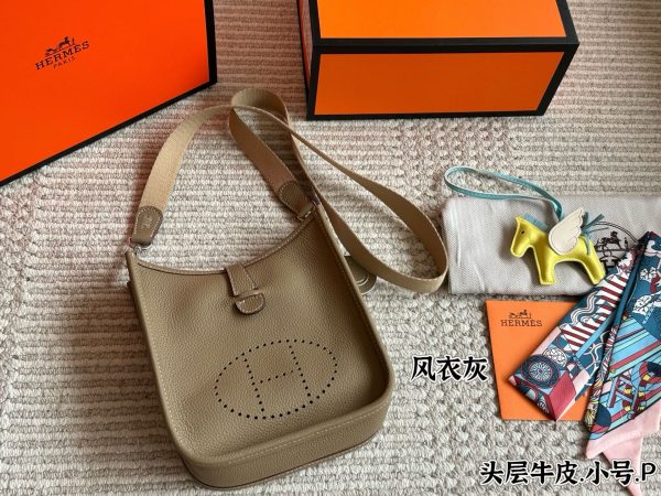 Hermès Evelyne 16 Amazone Bag