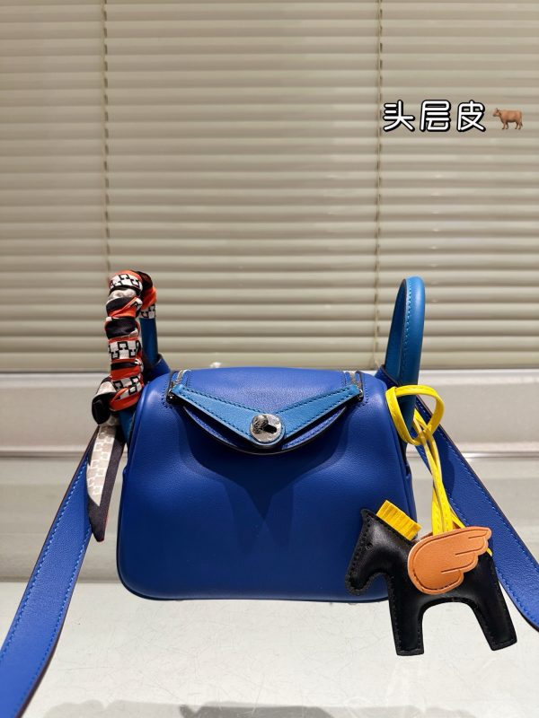 Hermes mini Lindy colorblocked silver buckle bag