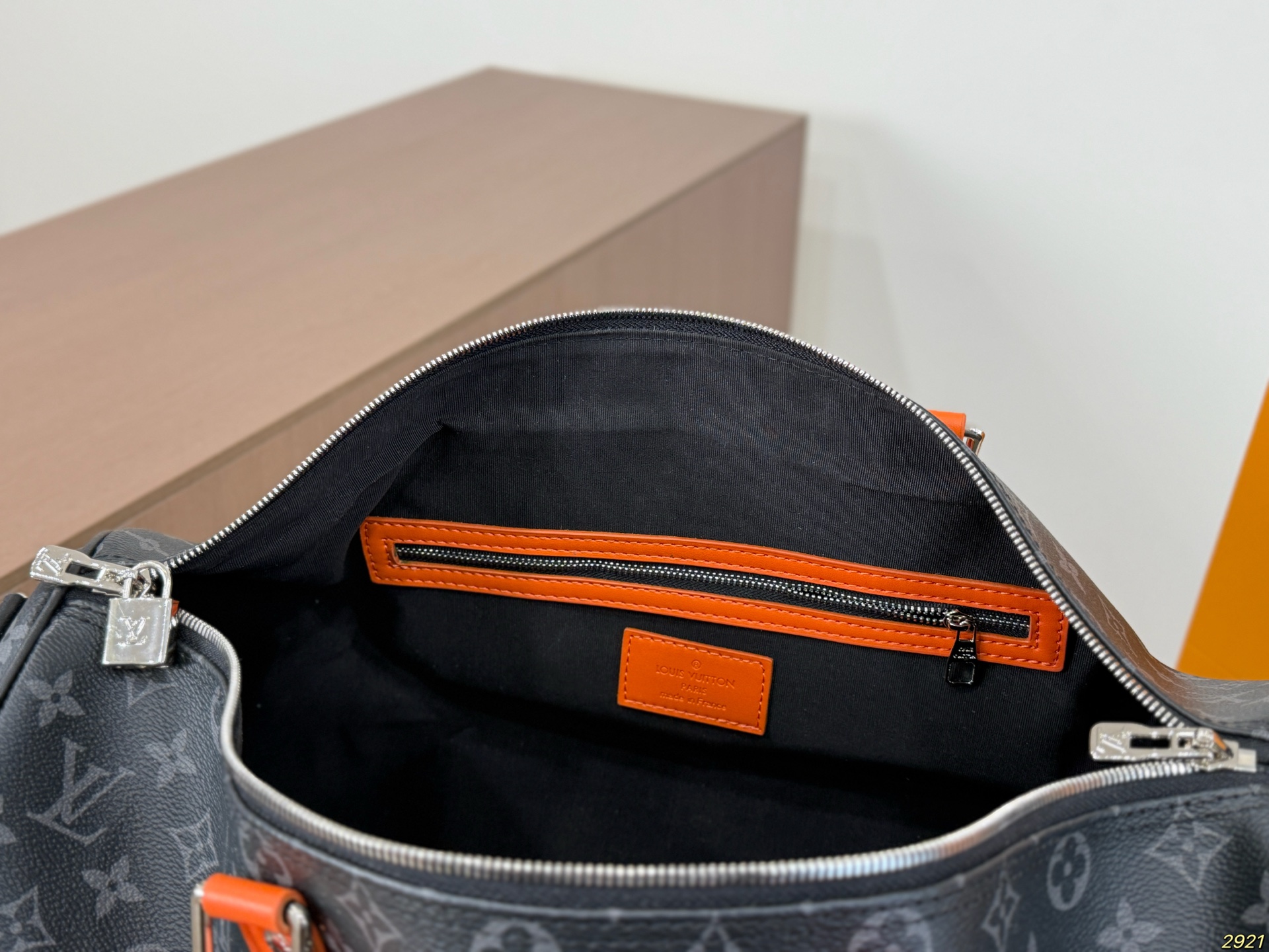 LV Keepall Bandoulière 45 Monogram Eclipse Sunrise Orange Bag - Image 9