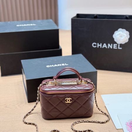 Chanel Long Vanity With Chain Bag - Image 5