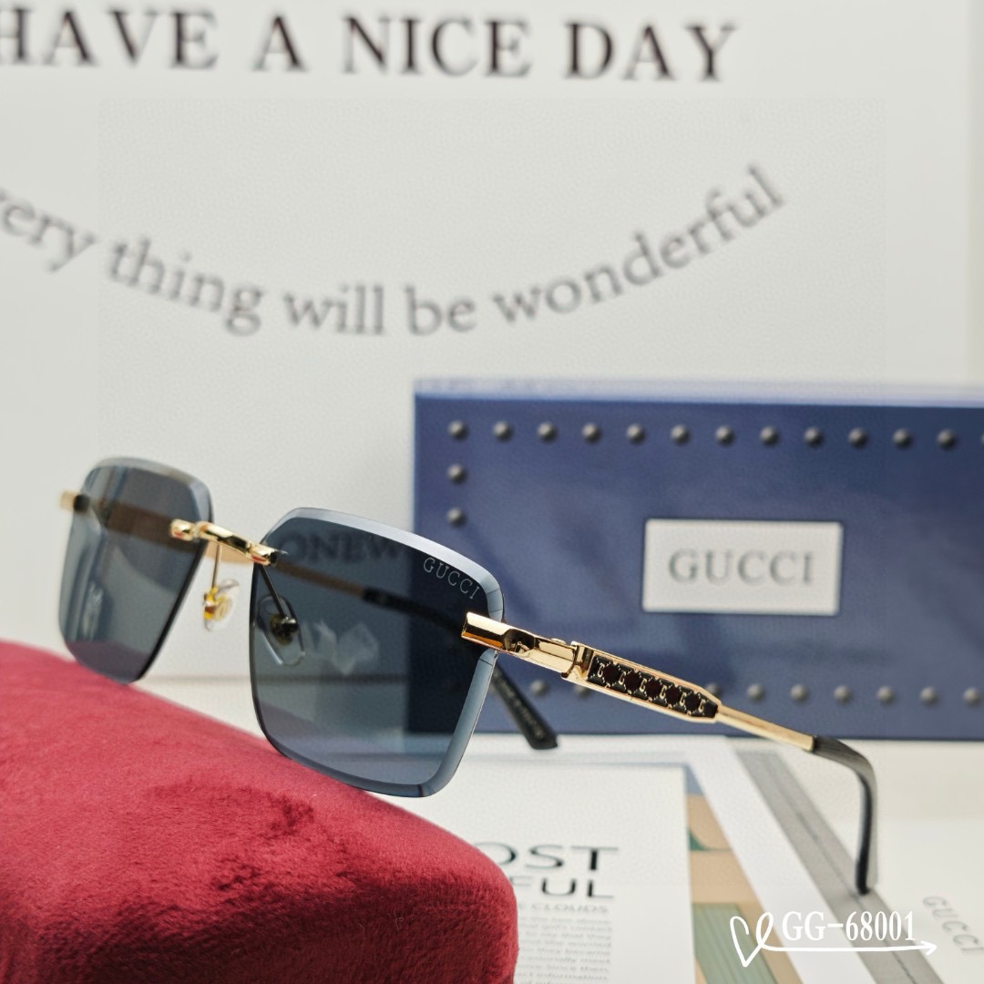 Gucci Polycarbonate Sunglasses - Image 1