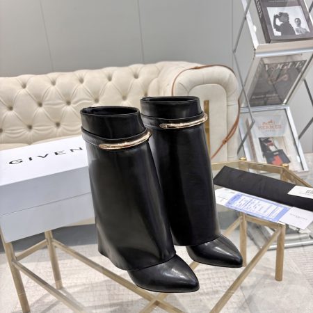 Givenchy Shark Ankle Boots - Image 5