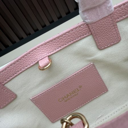 Chanel Togo Cowhide Tote Bag - Image 14