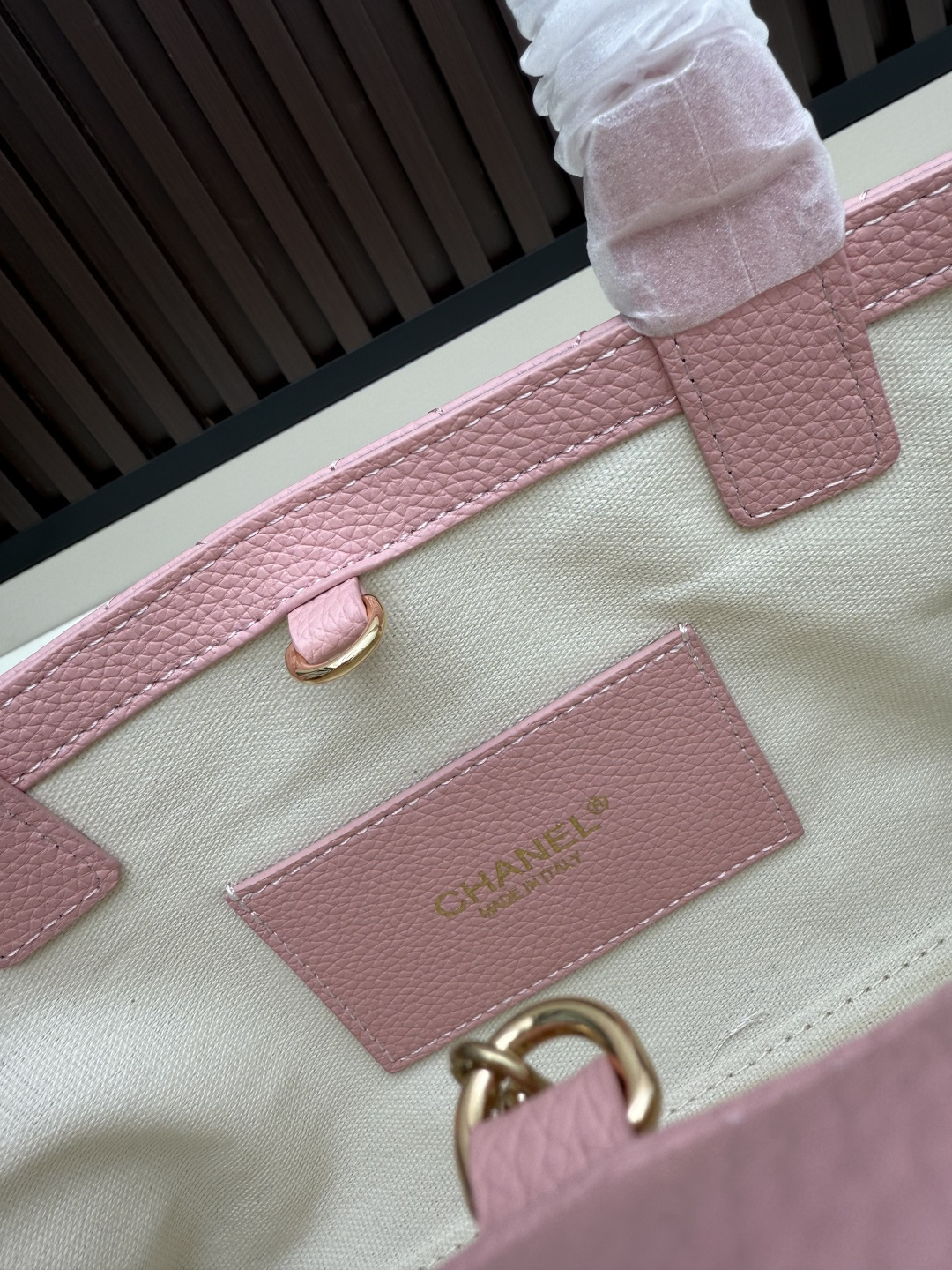 Chanel Togo Cowhide Tote Bag - Image 14