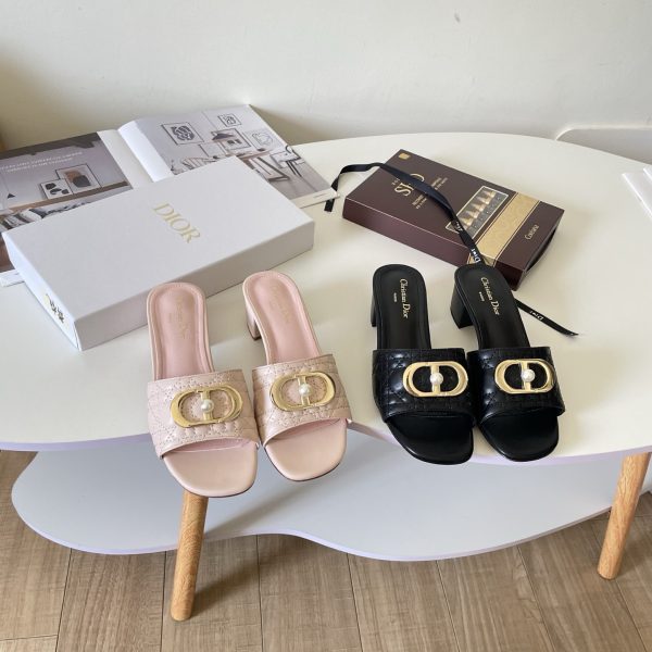 DIOR 26P CD-style Pearl-Embroidered Chunky-Heel Slippers