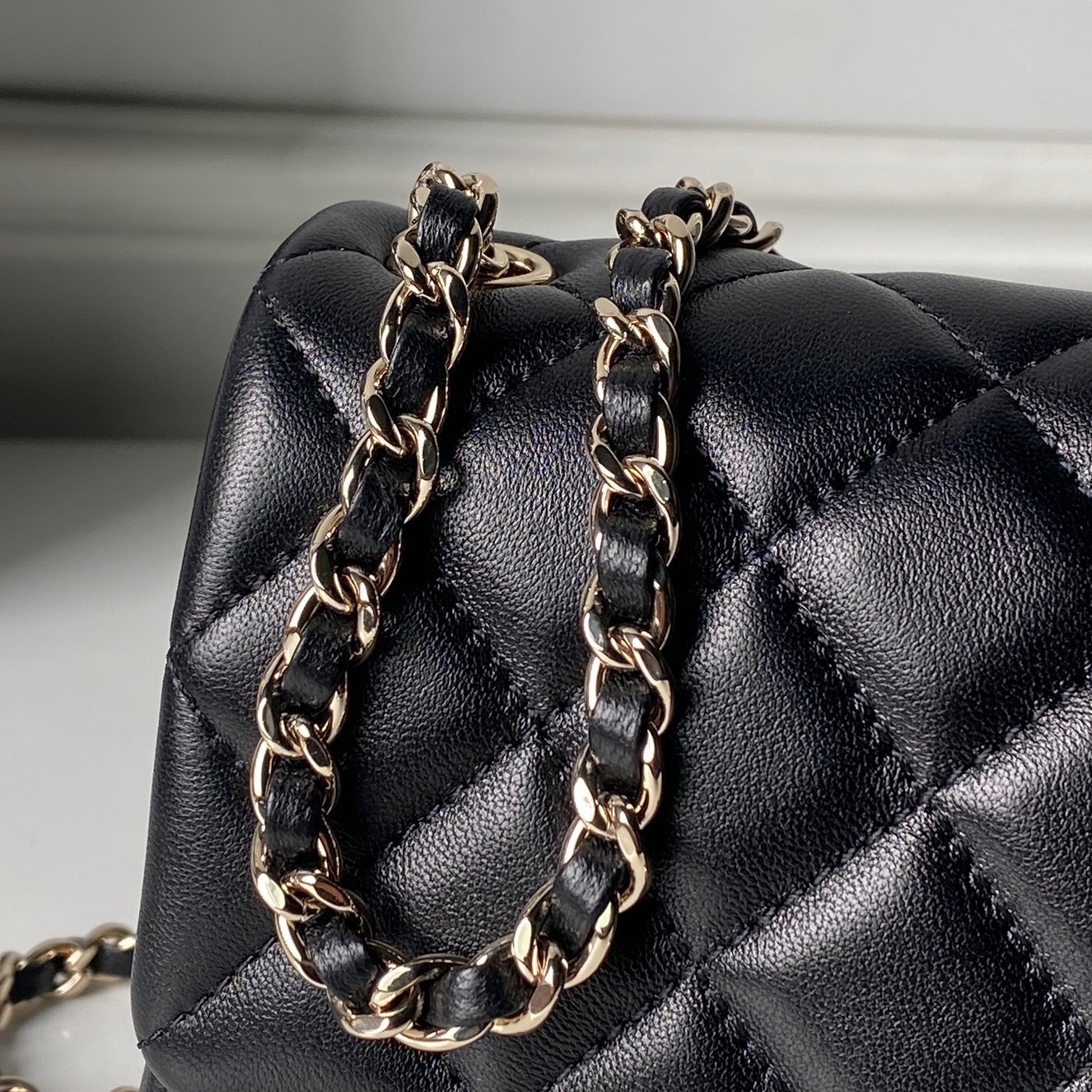 Chanel Double C-Clip Chain Bag - Image 8