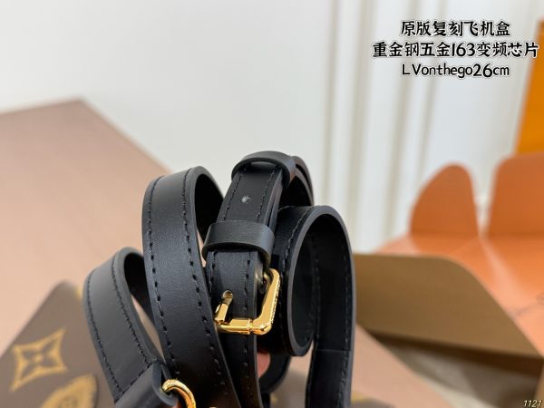 LV OnTheGo Horizontal Jungle Tote