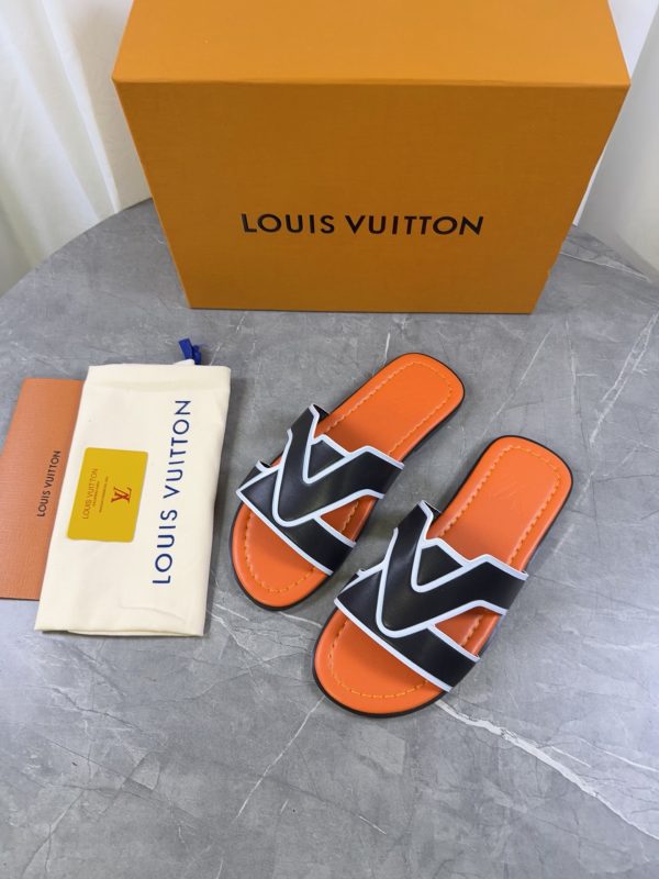 LV Oasis Mule