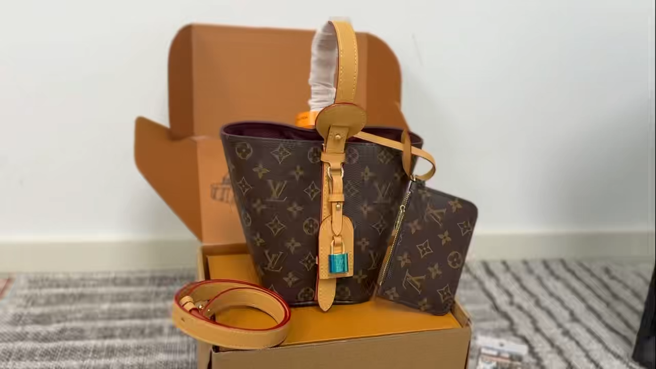 LV All In BB Bucket Bag - Image 2