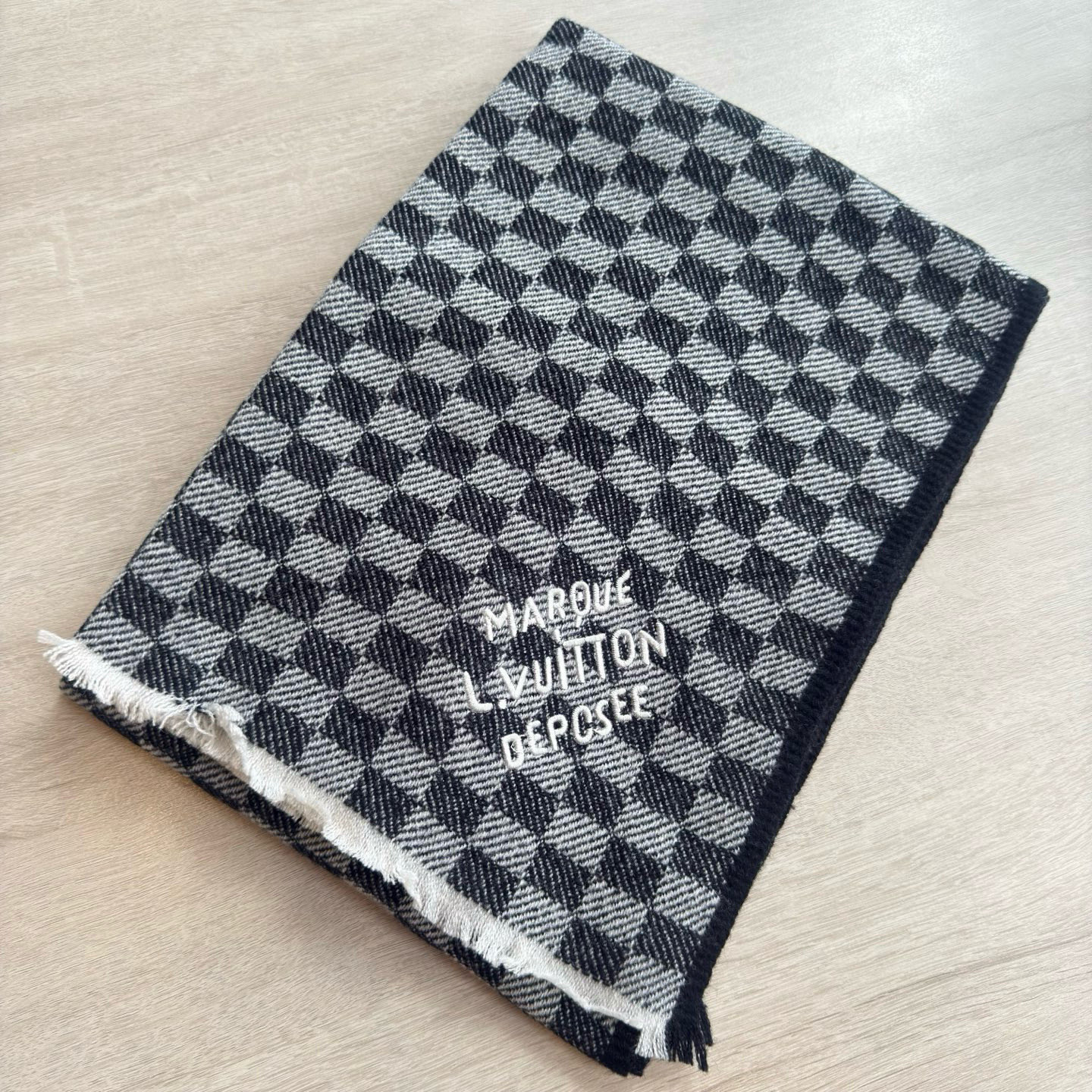 LV  silk wool scarf - Image 1