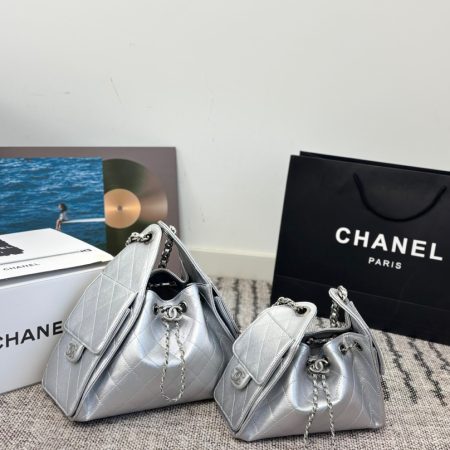 Chanel 25 Hobo Bag - Image 9