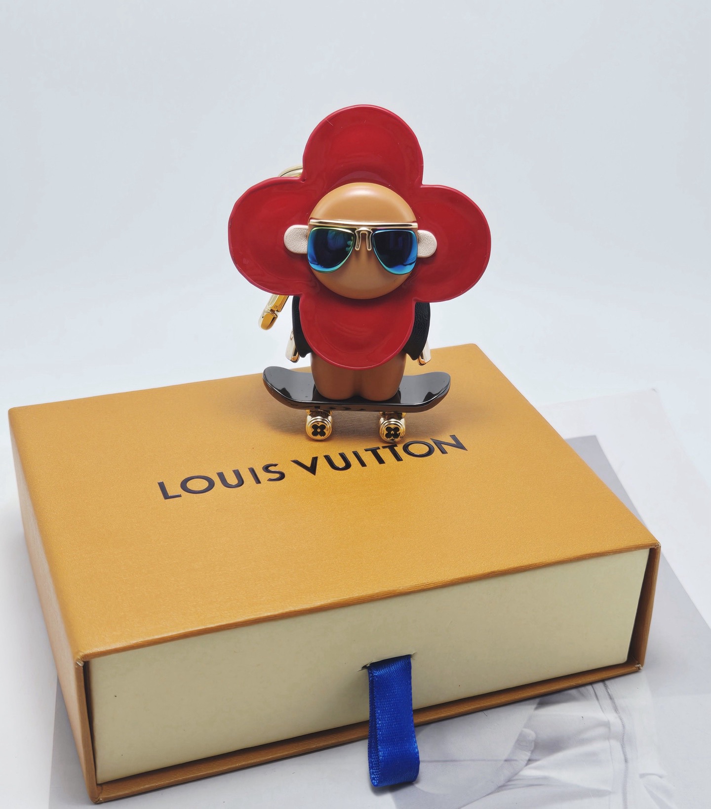 LV Vivienne Keychain - Image 1