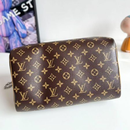 LV Speedy Soft 30 Bag - Image 17