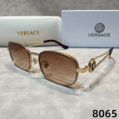 Versace Fashionable Sunglasses - Image 8