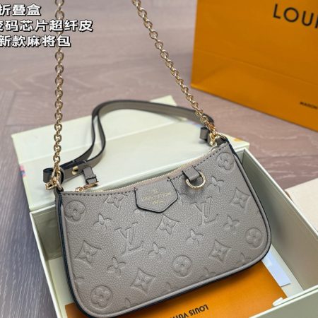 LV New Mahjong Bag - Image 7