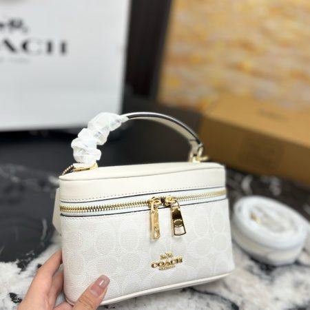 Coach Rainer Box Bag - Image 4