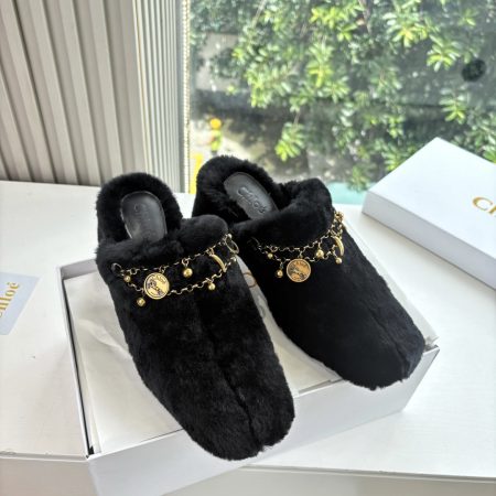 Chloe Fleece-Lined Boots