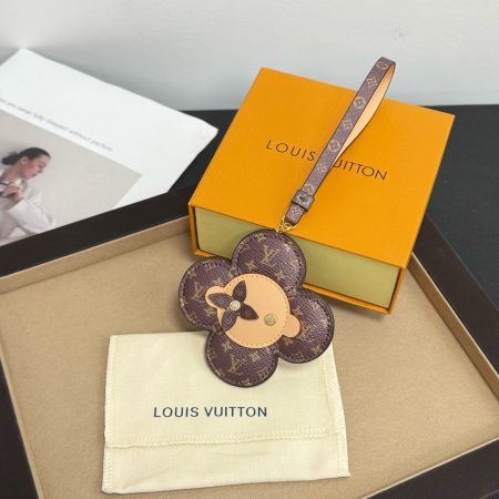 LV Accessories - Image 7