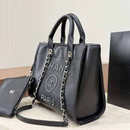 Chanel New Beach Tote Bag - Image 5