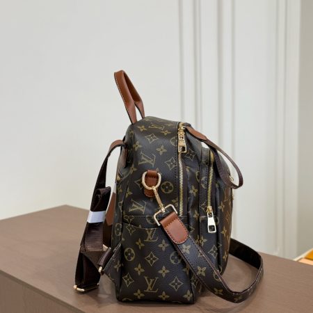 LV's New Backpack - Image 3