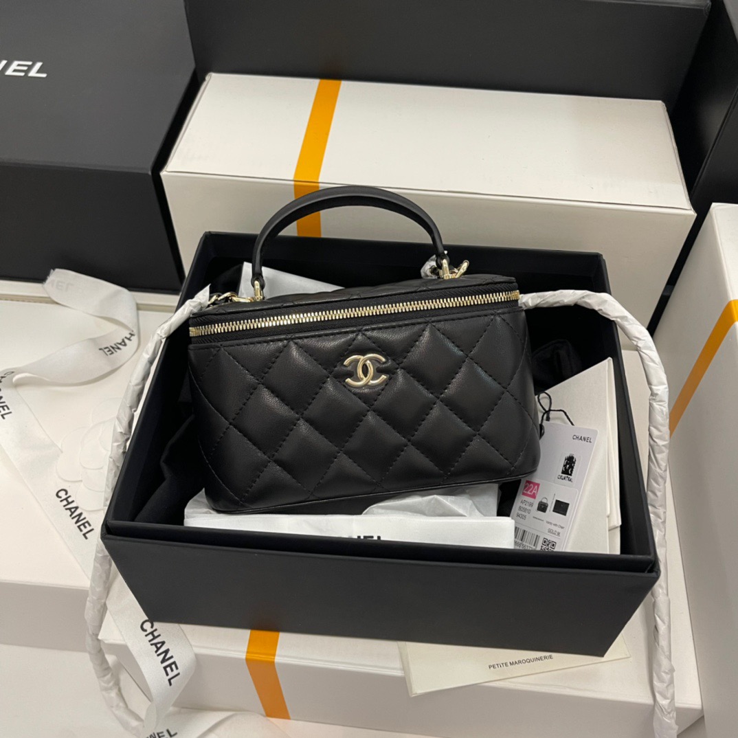 Chanel 23A Mini Vanity Case Top Handle - Image 1