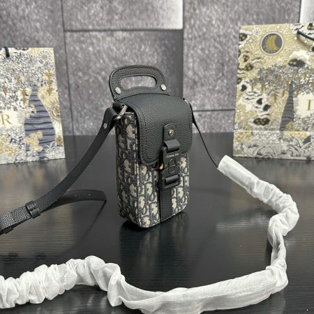 Dior Oblique GrainedCalfskin Vertical Saddle Bag - Image 4