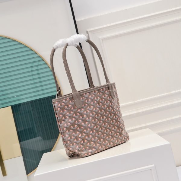 Goyard Saint Louis Mini Bag