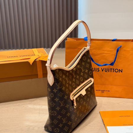LV Lineup Monogram Bag - Image 10