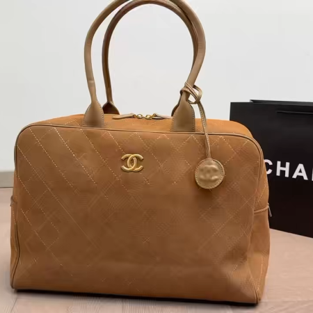 Chanel Quilted Bag - Image 2