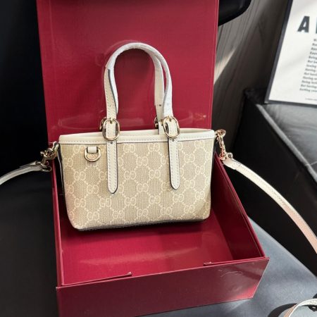 Gucci GG Emblem Mini Bag - Image 4
