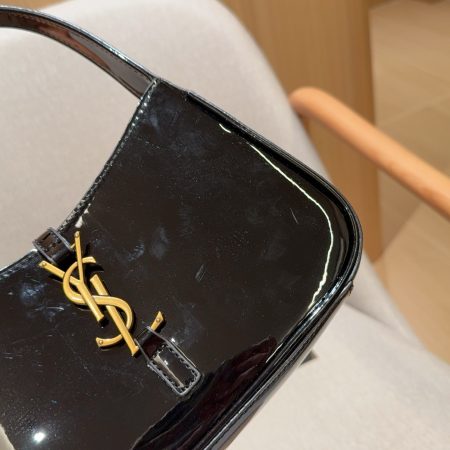 Saint Laurent Le 5 à 7 Hobo Shoulder Bag Laquered - Image 9