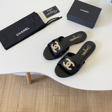 Chanel 26P Large C-Logo Openwork Flat Slippers - Image 5