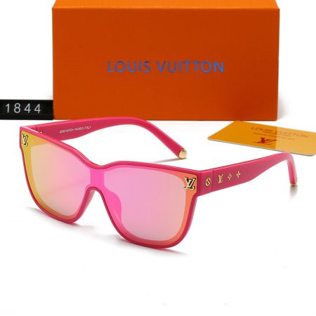 LV Shadow Sqaure Sunglasses - Image 4