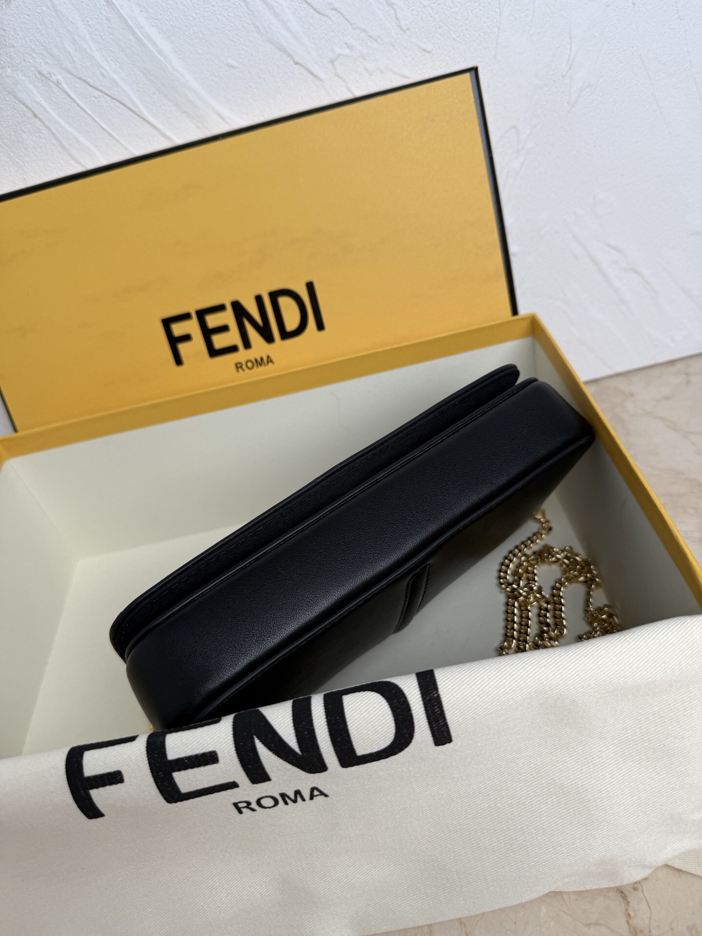 Fendi Fendigraphy Messenger bag 10A - Image 5