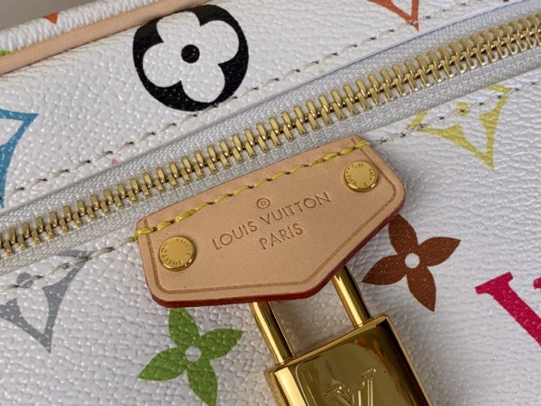 LV X TM Vanity Chain Pouch - 10A mirror version