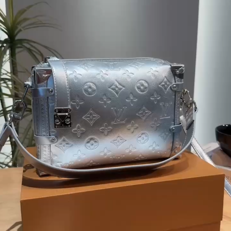 LV Side Trunk Luggage - Image 2