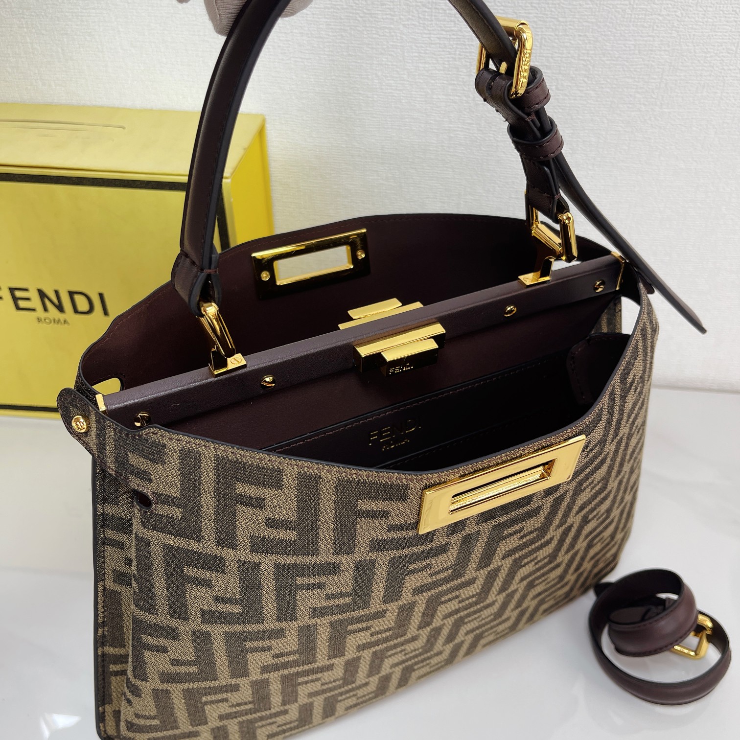 Fendi Peacab Fragment Zucca Pattern Kailu Handbag - Image 3