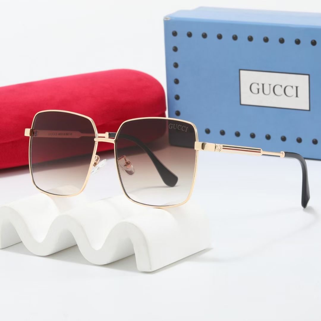 Gucci Fashionable Sunglasses - Image 5