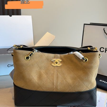 Chanel 25A Hobo Bag - Image 3