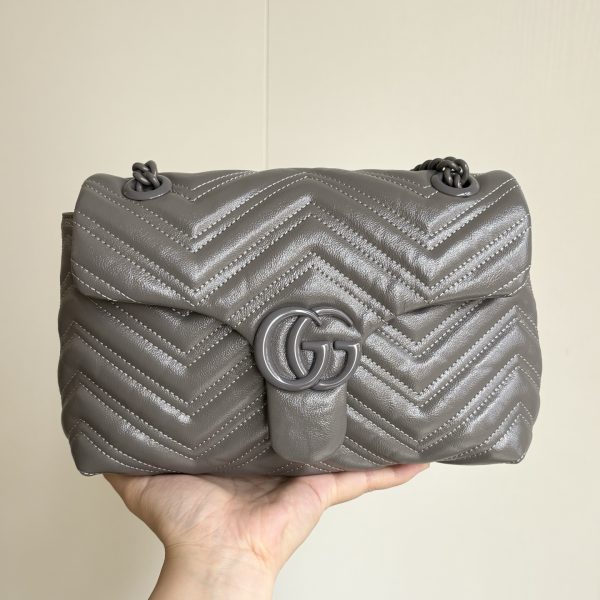 Gucci Marmont medium shoulder bag