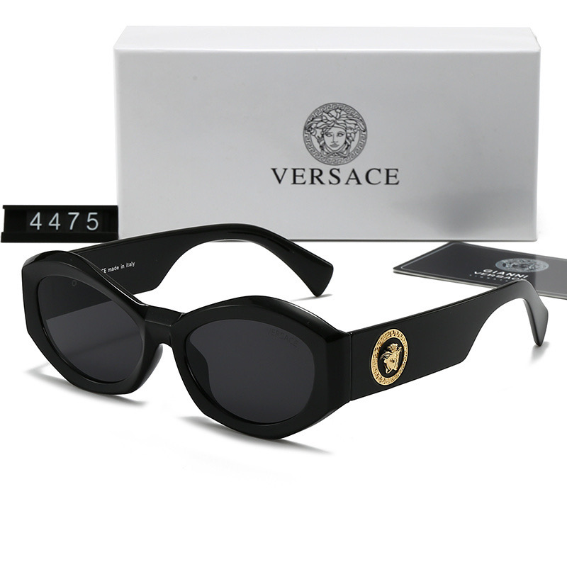 Versace Fashionable Sunglasses - Image 5
