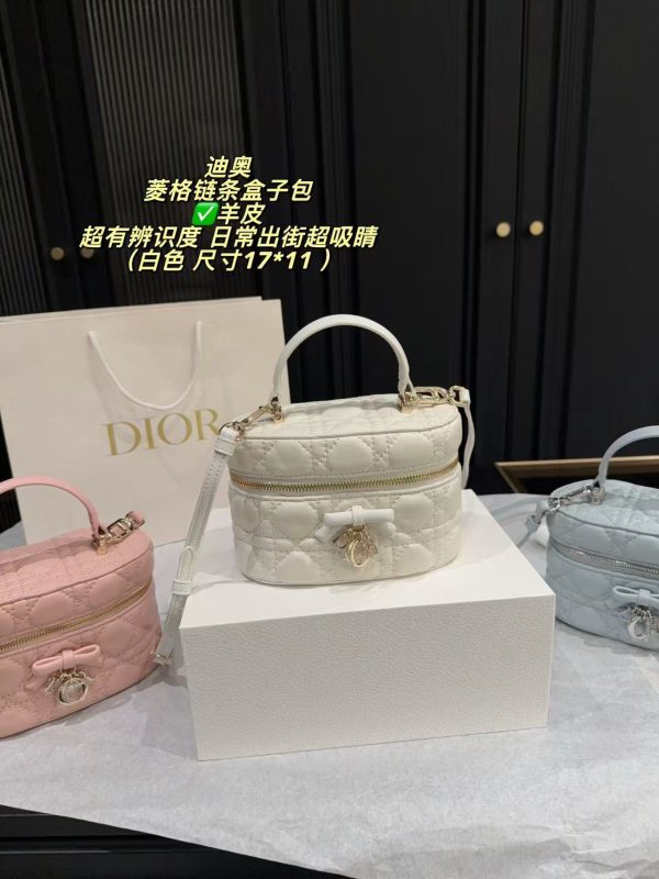 Dior Mini Vanity