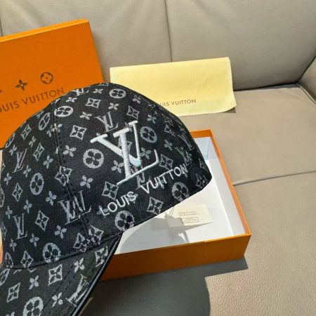 LV Monogram Black Hat - Image 2