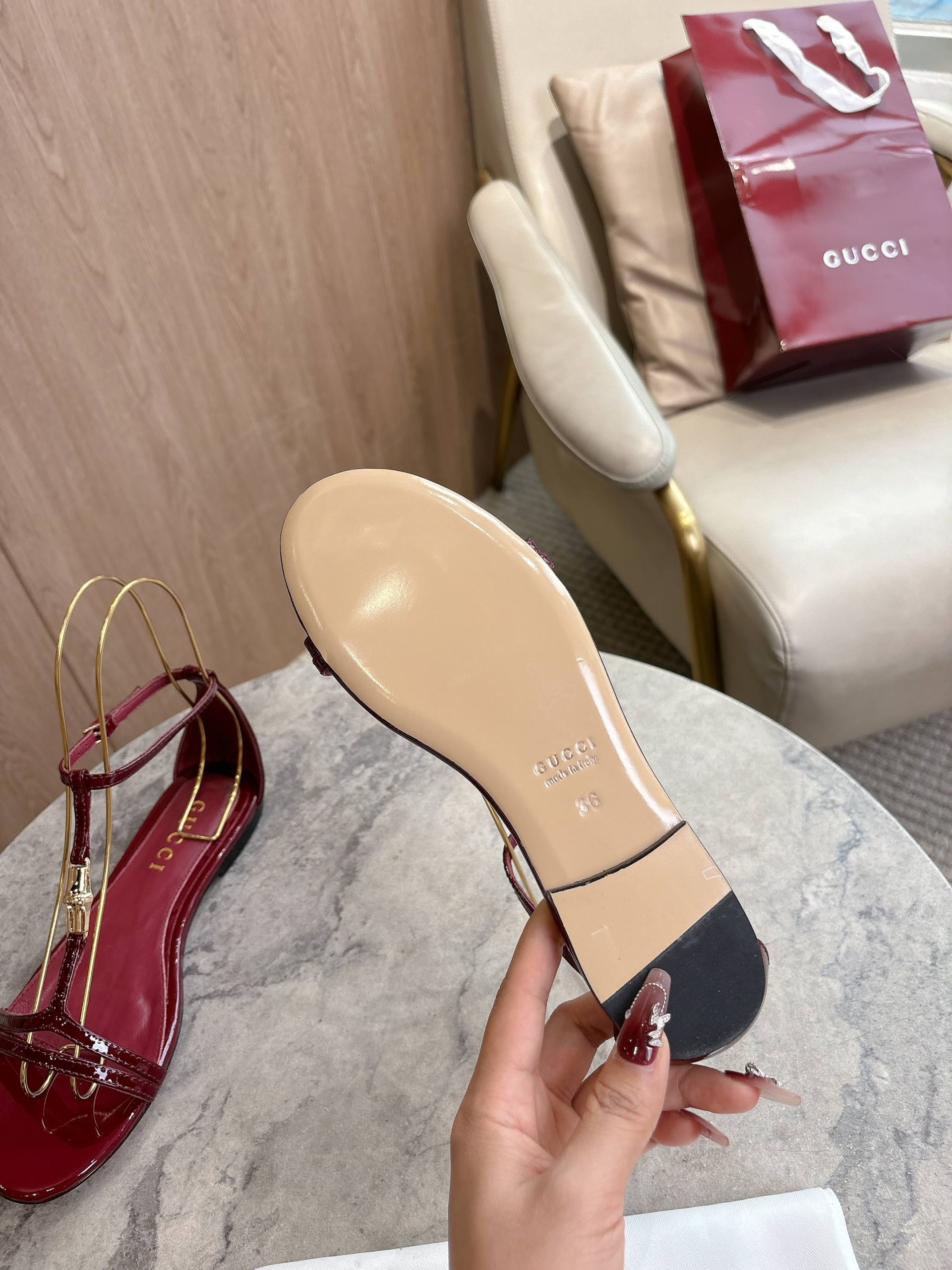 Gucci Bamboo Sandals - Image 12