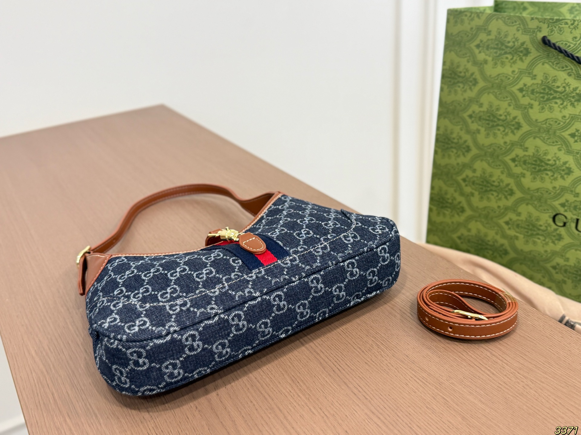 Guuci JACKIE crossbody bag - Image 7