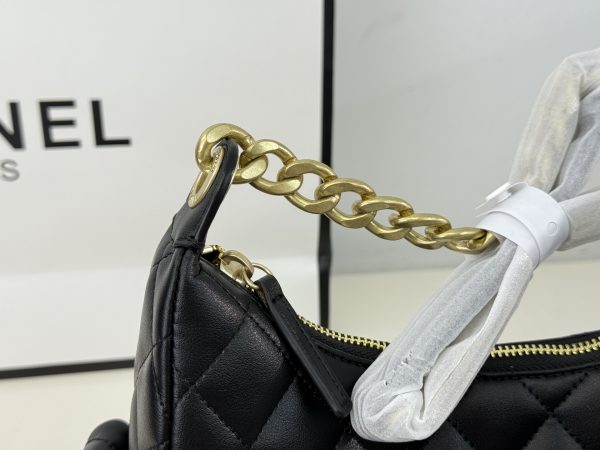 Chanel 25C Hobo Bag