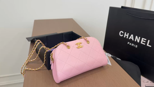 Chain Bowling Bag