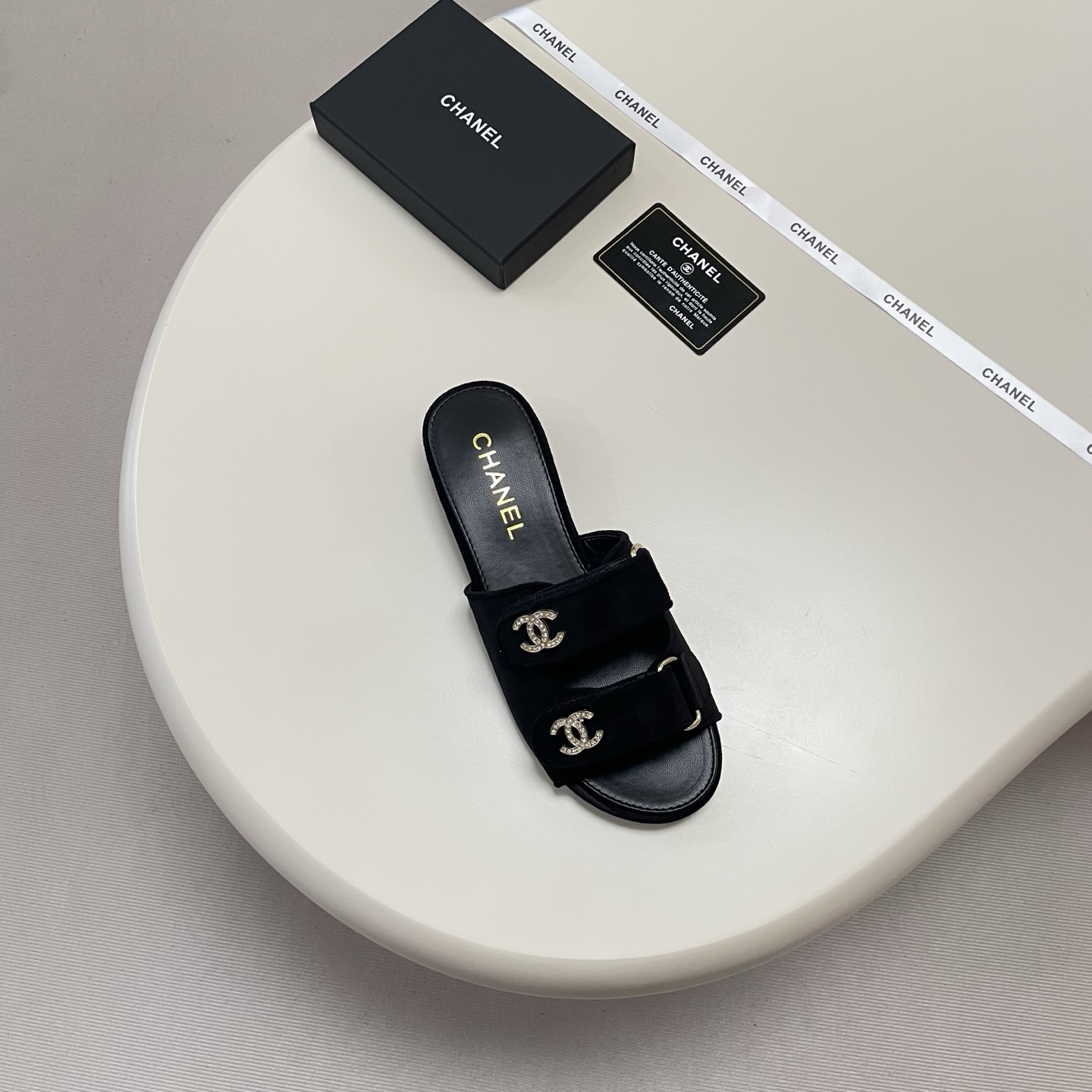 Chanel 26P Double C Diamond Buckle Velcro Slippers - Image 2